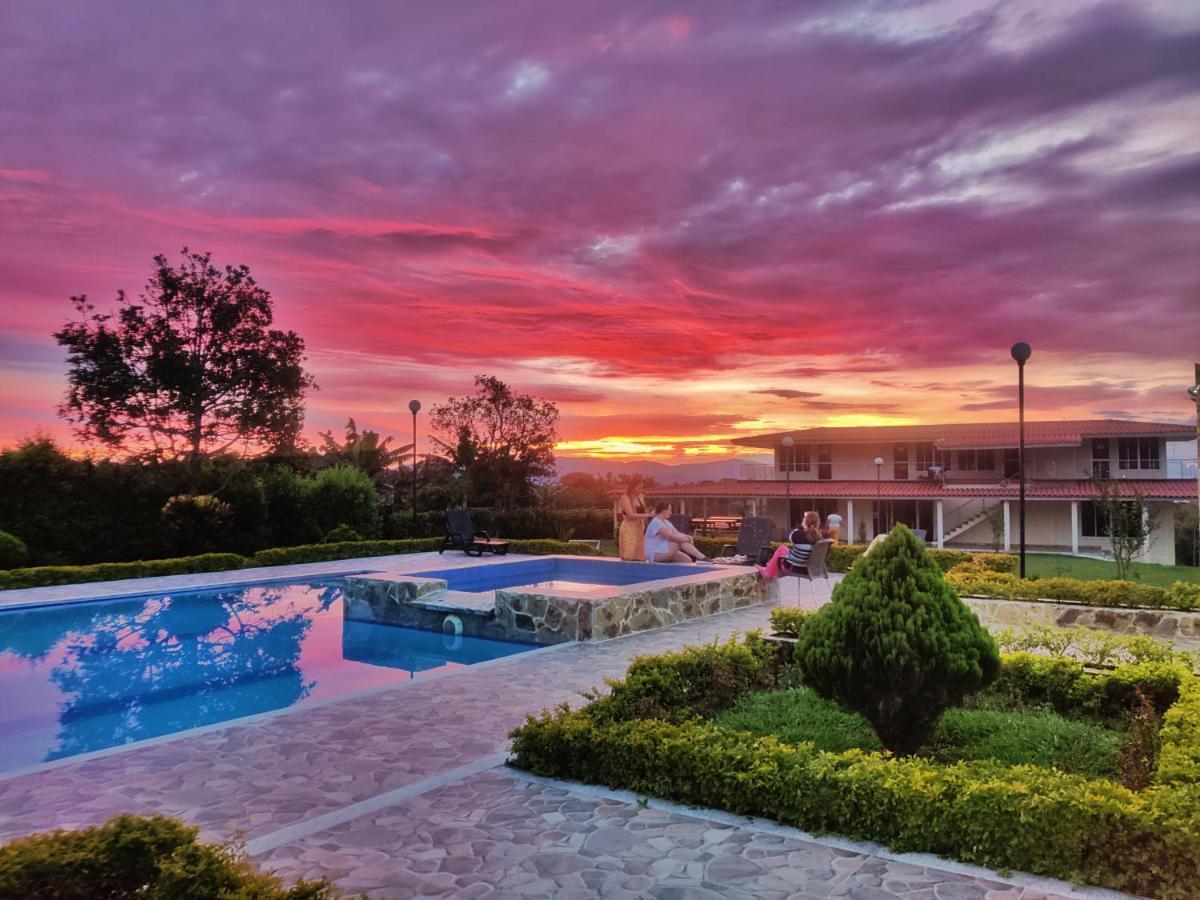 Finca Hotel Heron Quimbaya Bagian luar foto